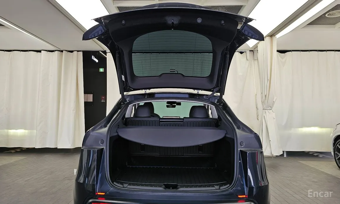 Фото 20 - Tesla Model Y