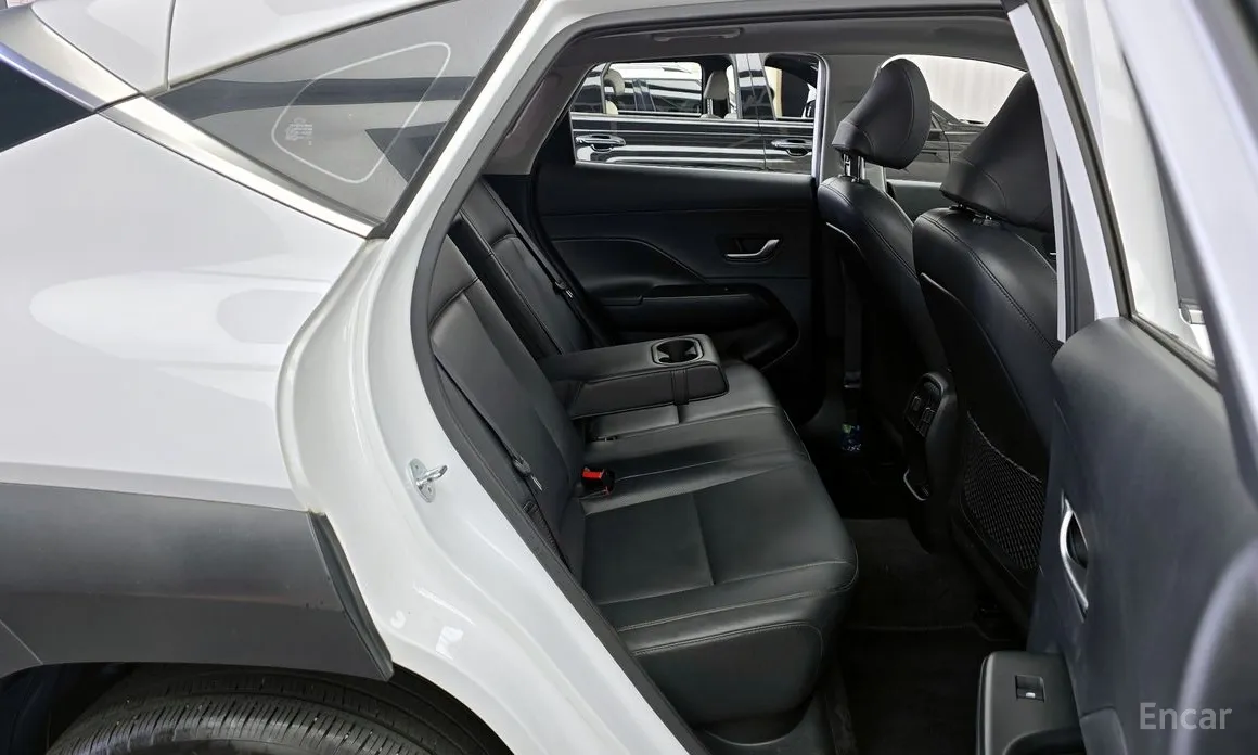 Фото 12 - Hyundai Kona