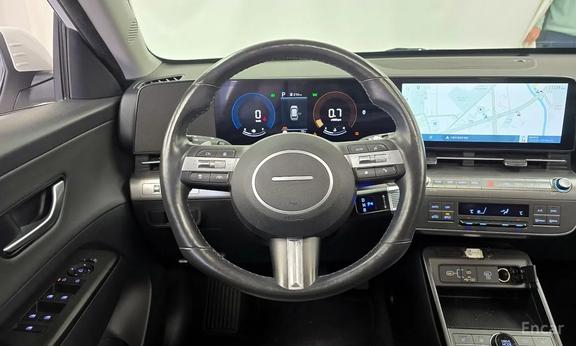 Фото 13 - Hyundai Kona