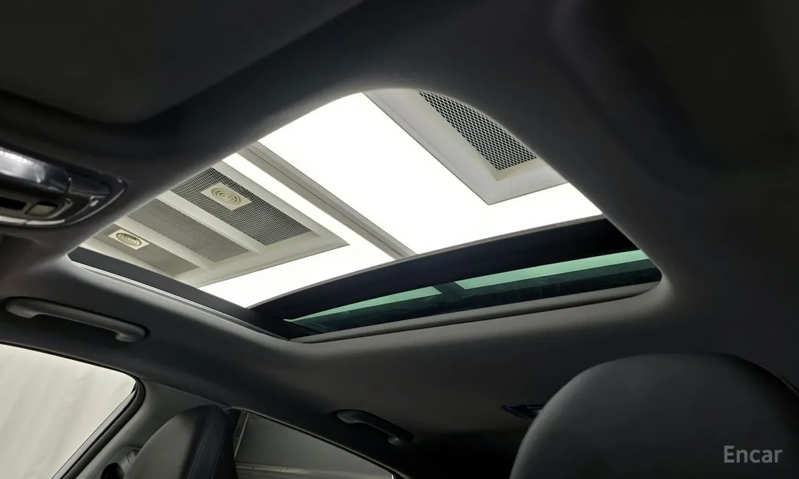 Фото 18 - Hyundai Kona