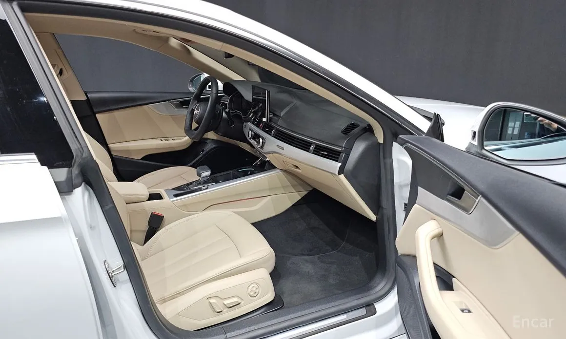 Фото 10 - Audi A5