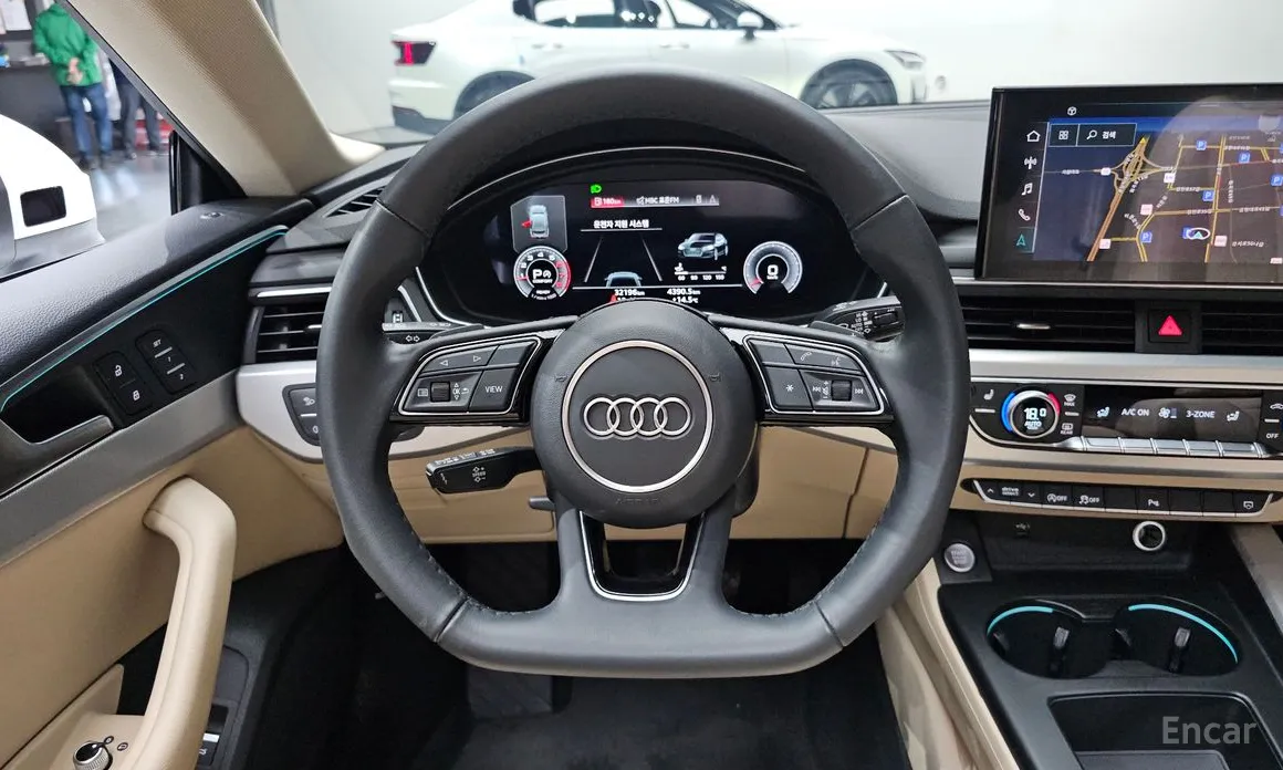 Фото 13 - Audi A5