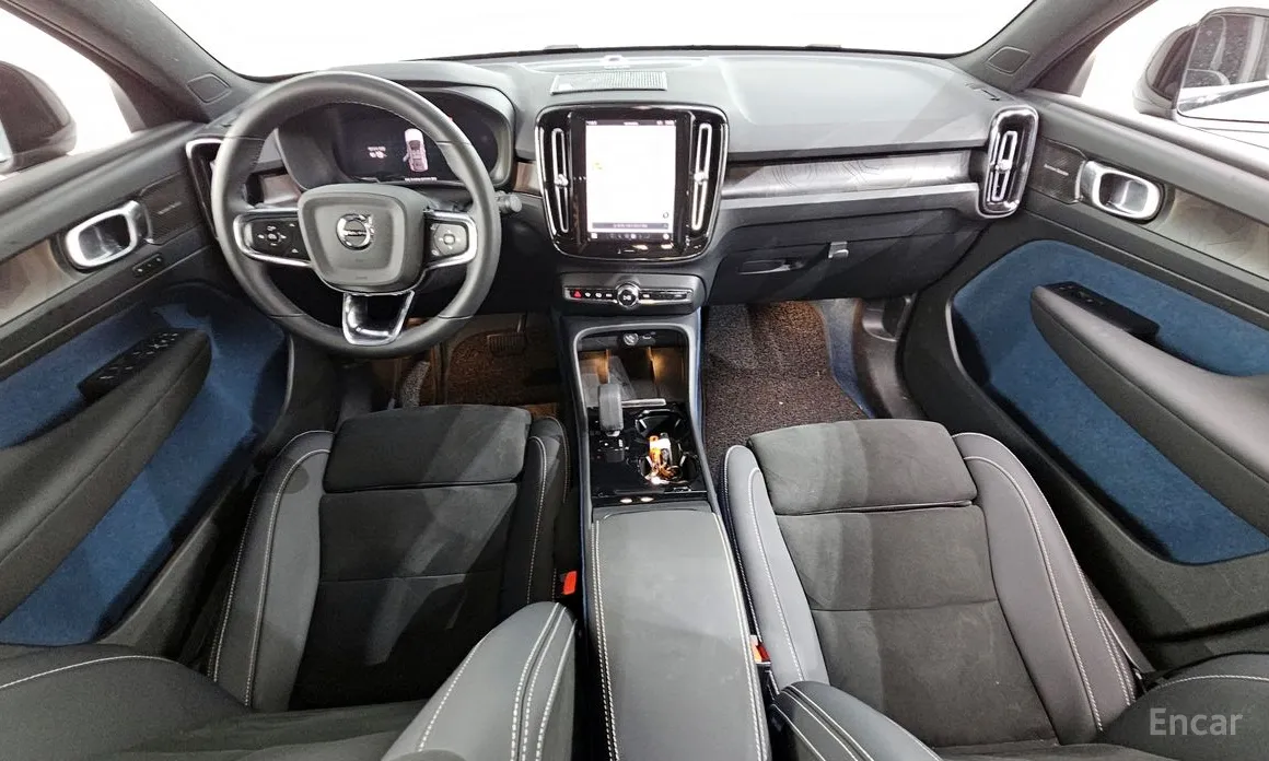 Фото 7 - Volvo C40