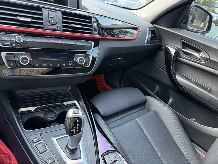 Фото 12 - BMW 2 Series