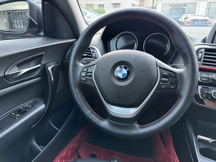 Фото 9 - BMW 2 Series