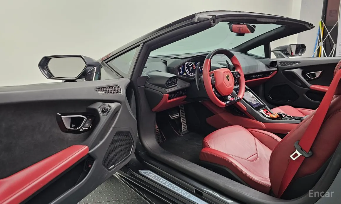 Фото 10 - Lamborghini Huracan