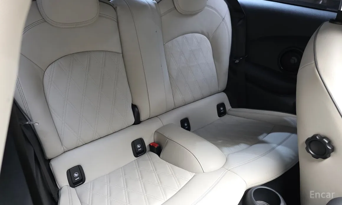 Фото 12 - Mini Cooper