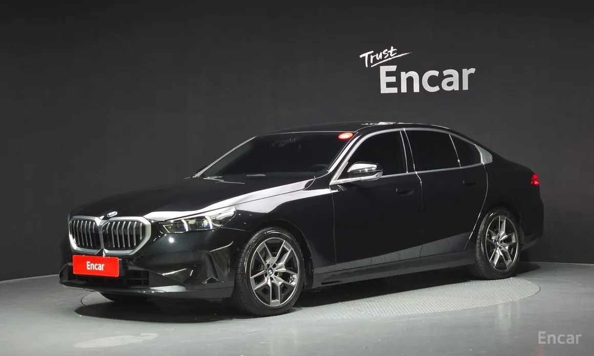 Фото 1 - BMW 5 Series