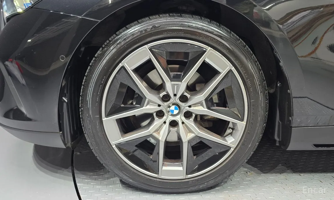 Фото 5 - BMW 5 Series