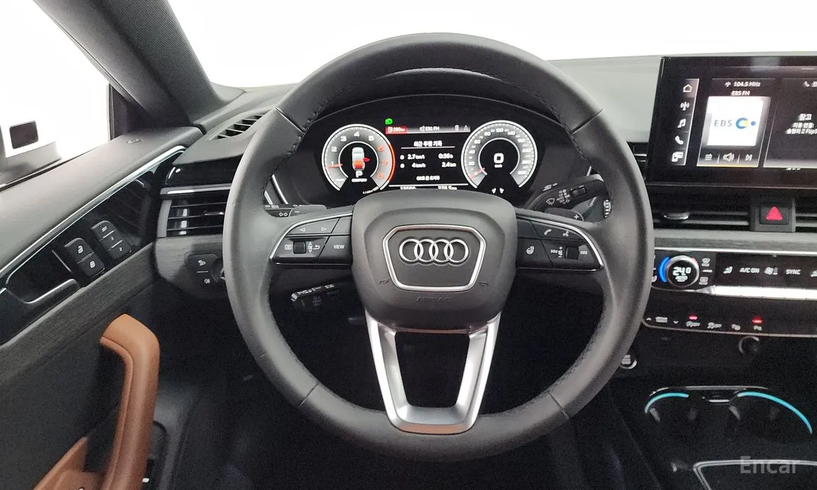 Фото 13 - Audi A5