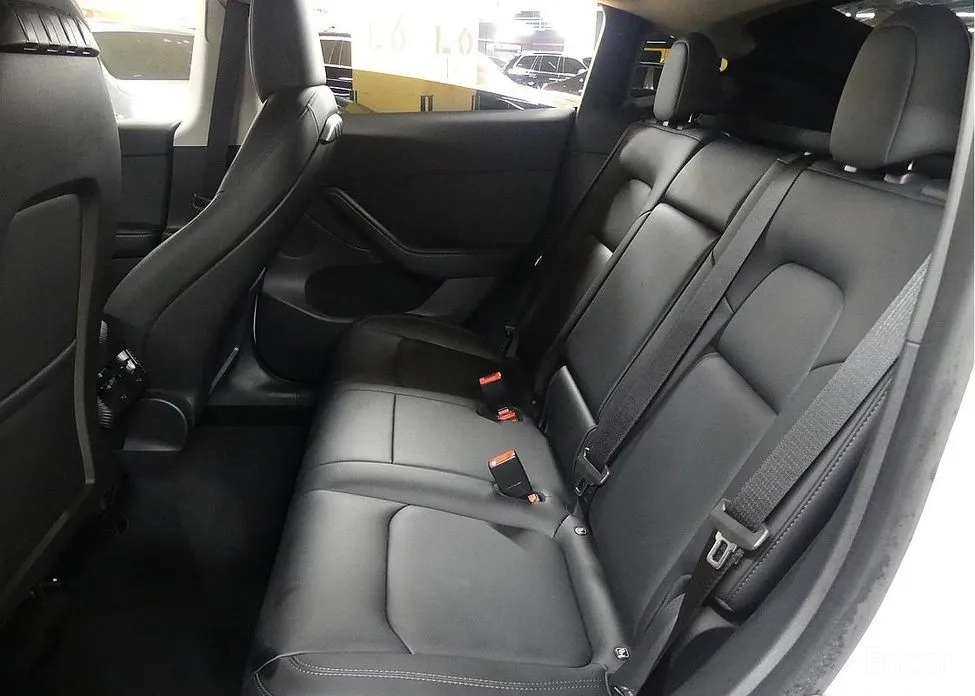 Фото 18 - Tesla Model Y