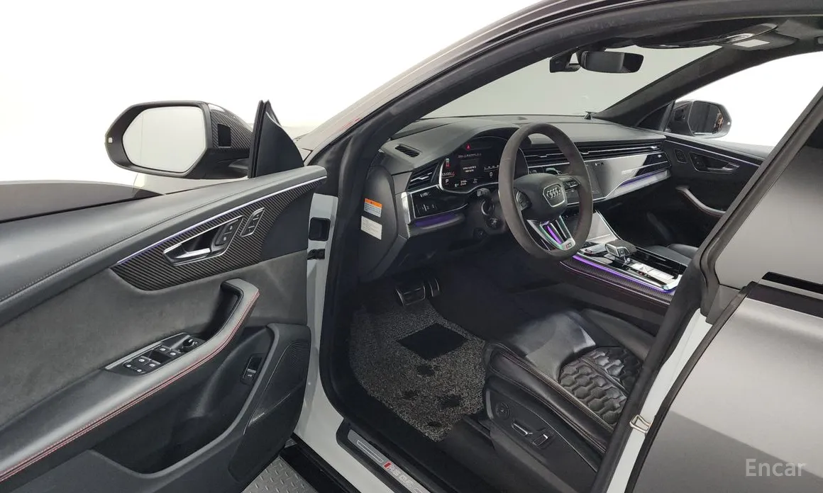 Фото 10 - Audi RS Q8