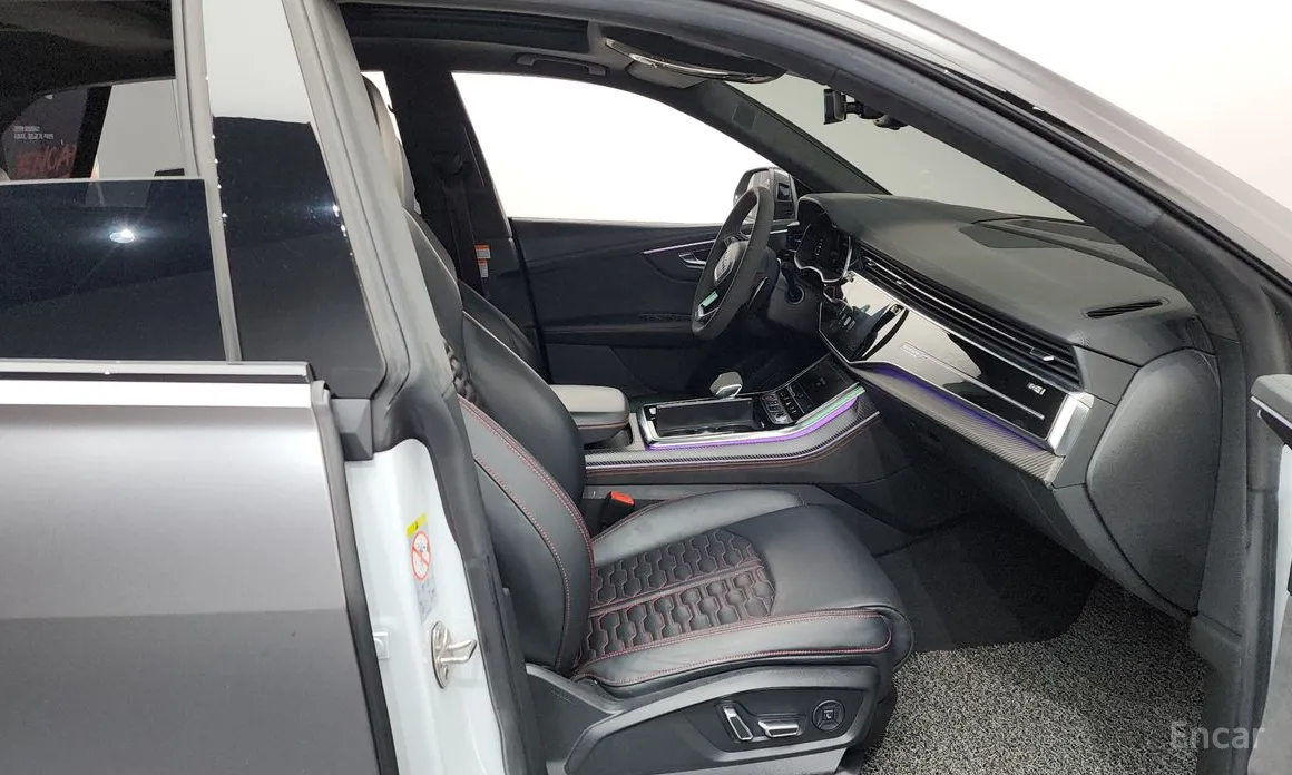 Фото 11 - Audi RS Q8