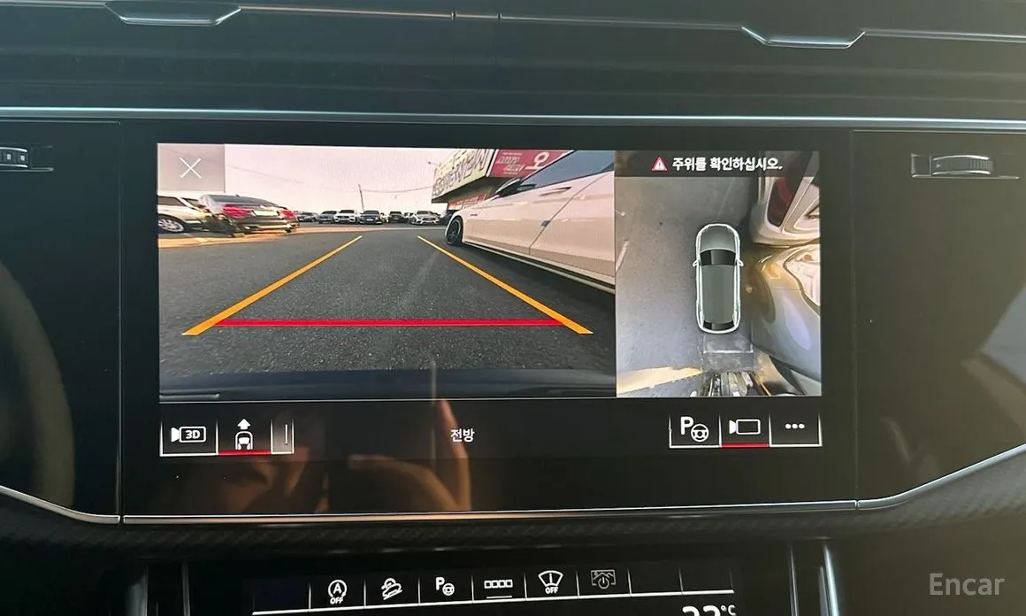 Фото 15 - Audi RS Q8