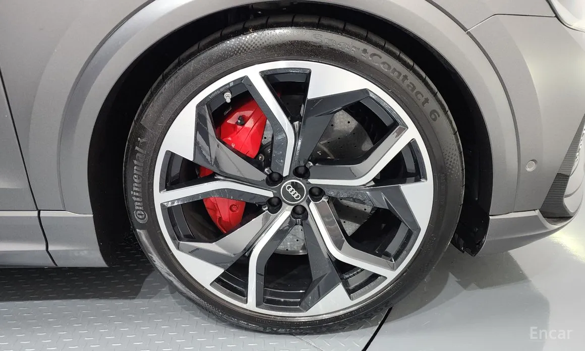 Фото 5 - Audi RS Q8