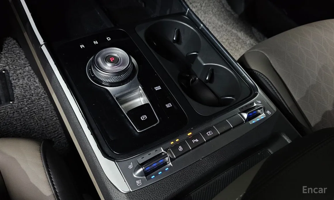 Фото 9 - Kia Carnival