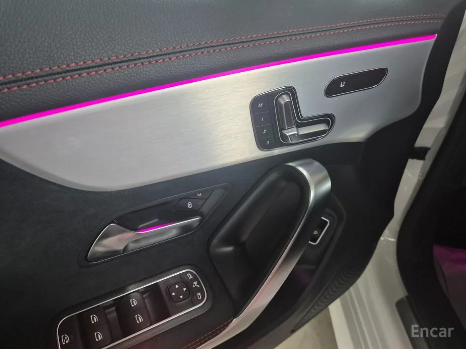 Фото 10 - Mercedes-Benz CLA-Class