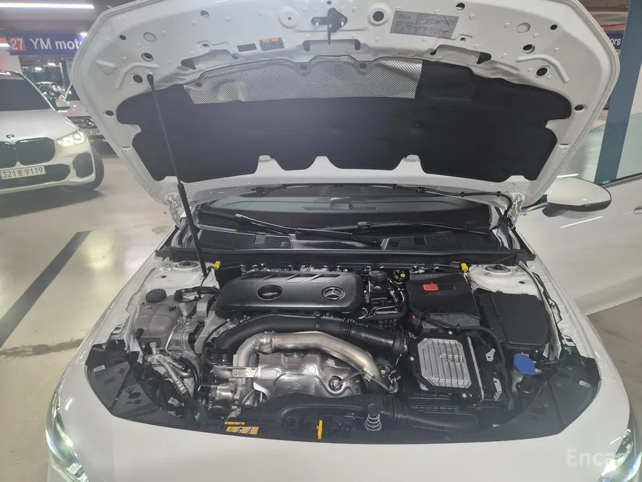 Фото 16 - Mercedes-Benz CLA-Class