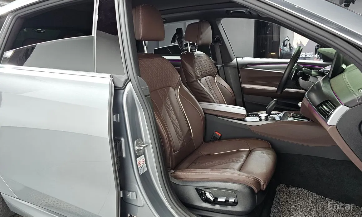 Фото 10 - BMW Gran Turismo