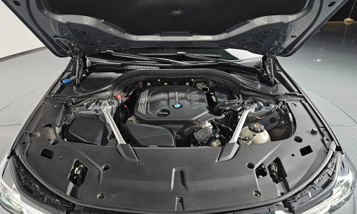 Фото 6 - BMW Gran Turismo