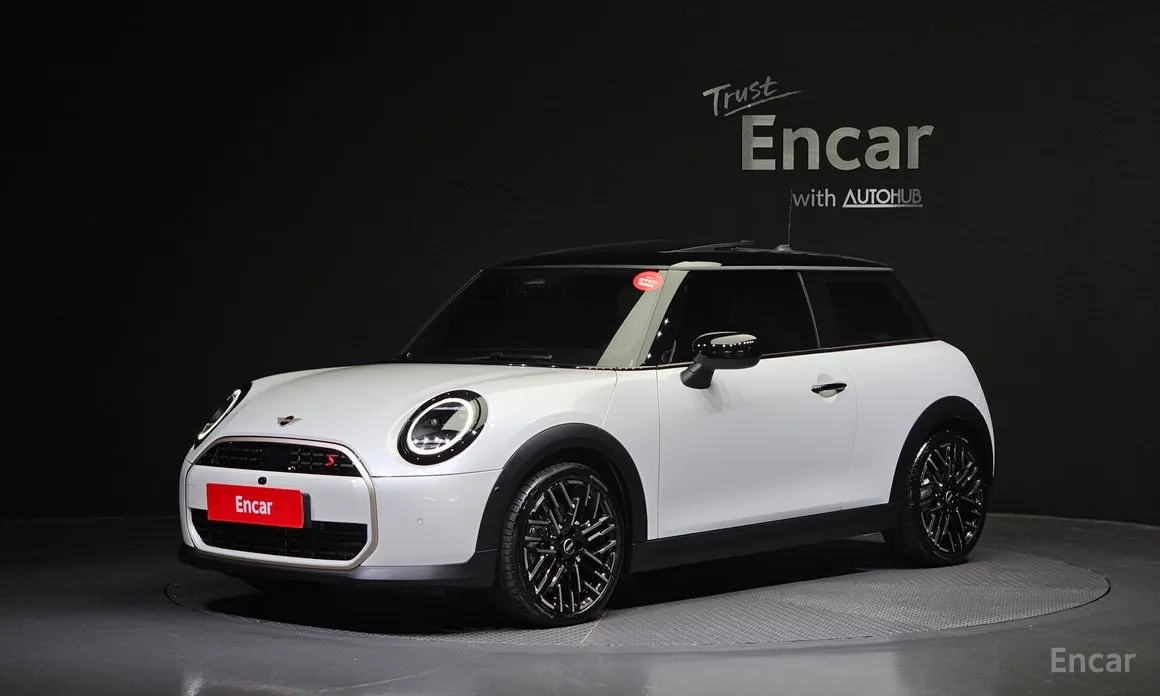 Фото 1 - Mini Cooper