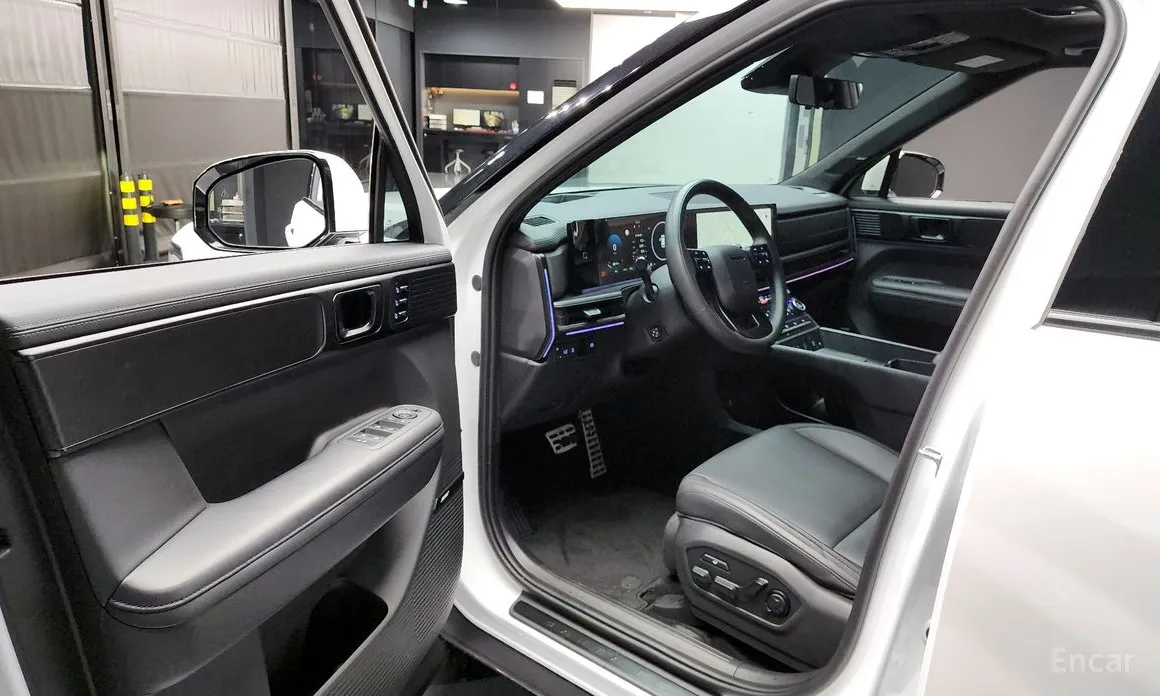 Фото 10 - Hyundai Santa Fe