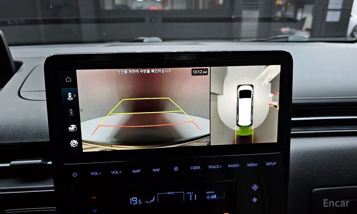 Фото 15 - Hyundai Staria