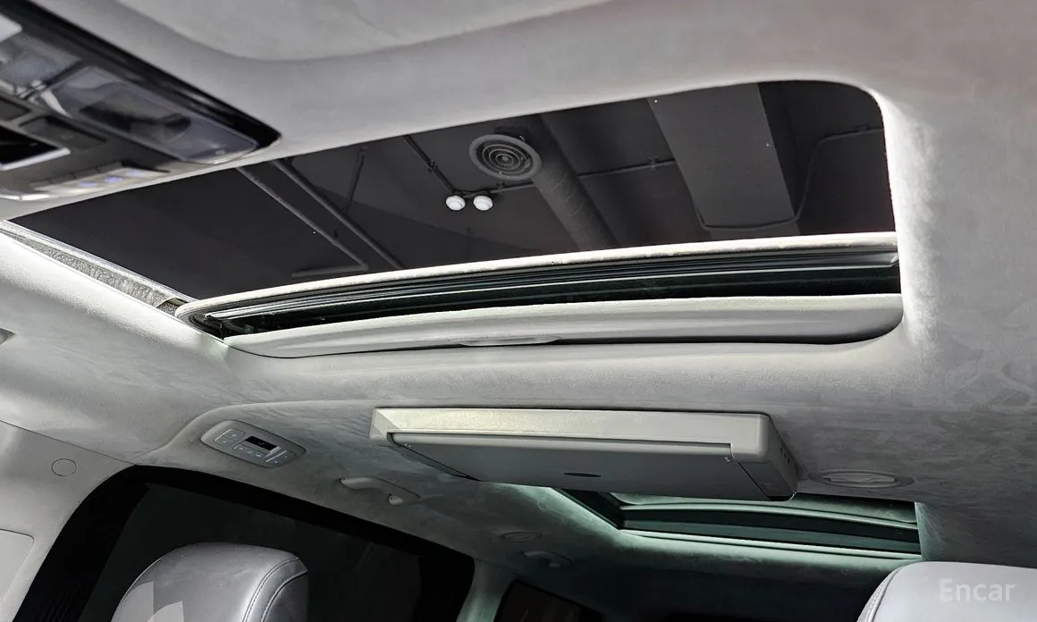 Фото 16 - Hyundai Staria