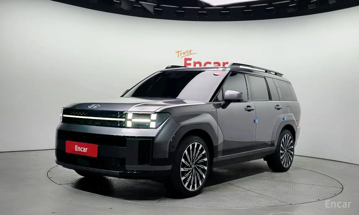 Фото 1 - Hyundai Santa Fe