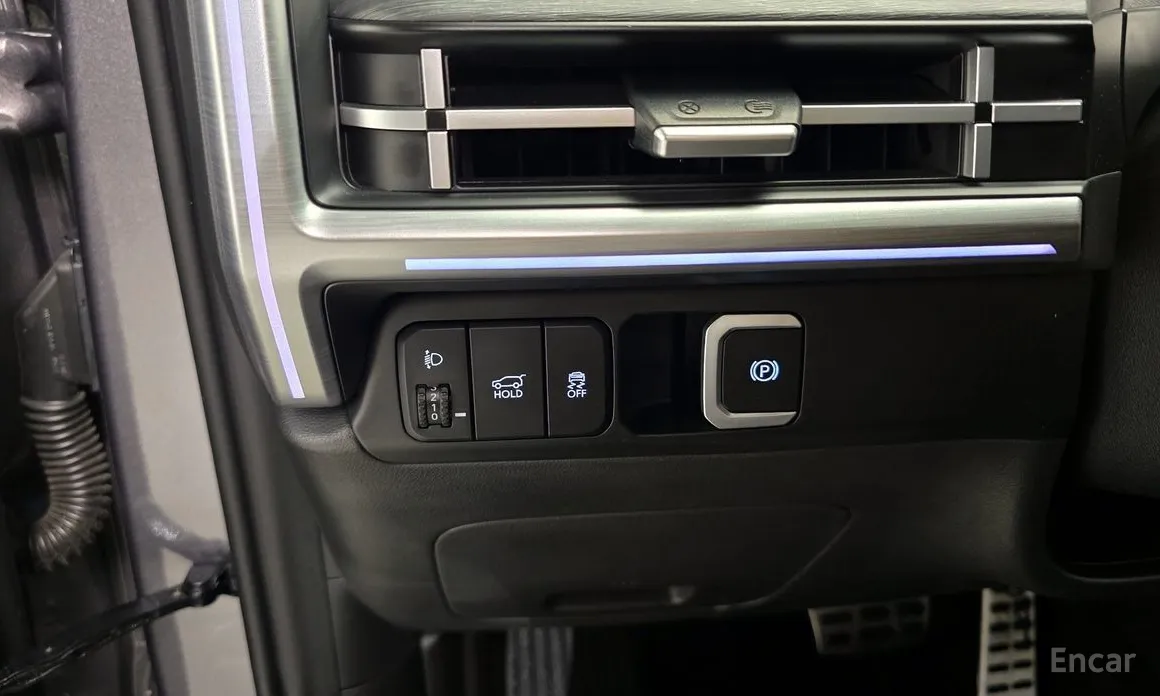 Фото 13 - Hyundai Santa Fe