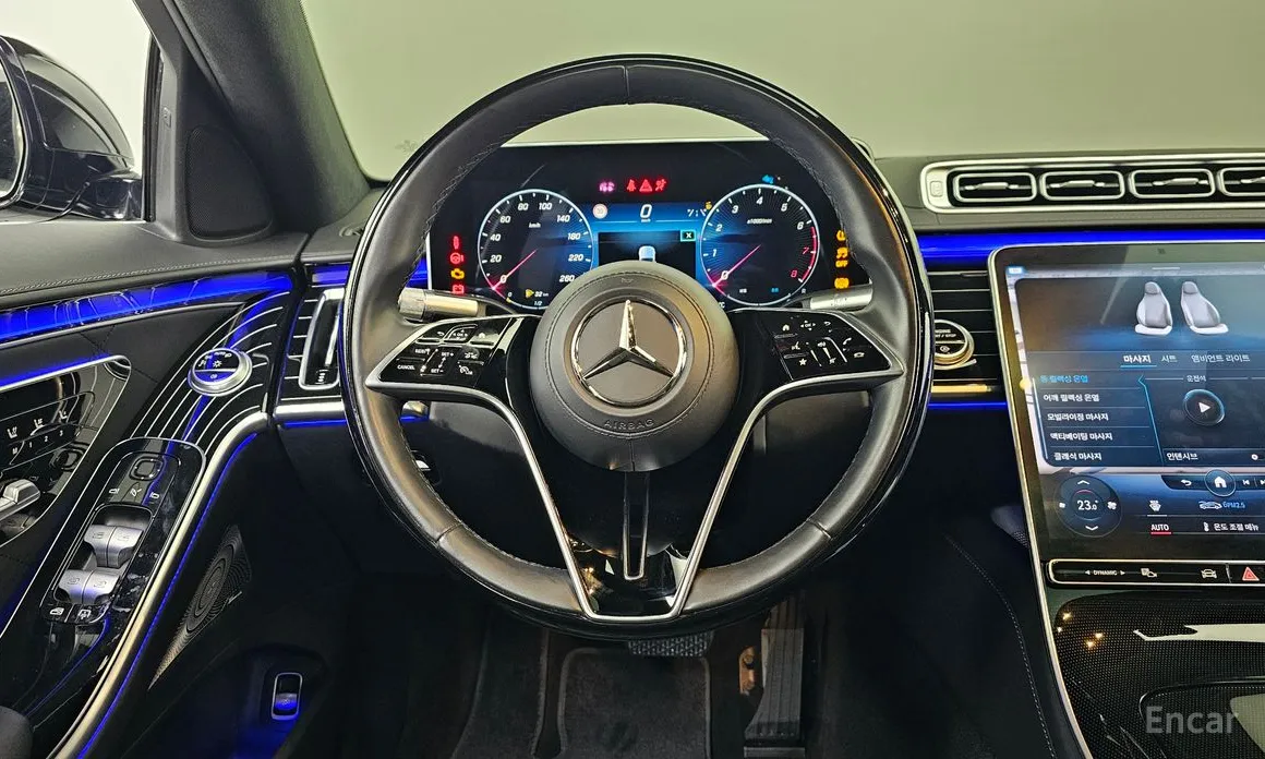 Фото 13 - Mercedes-Benz S-Class