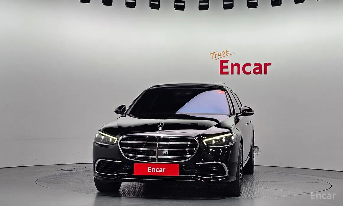 Фото 3 - Mercedes-Benz S-Class