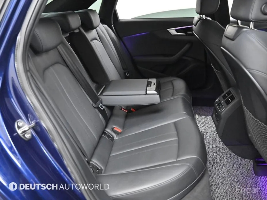 Фото 12 - Audi A4