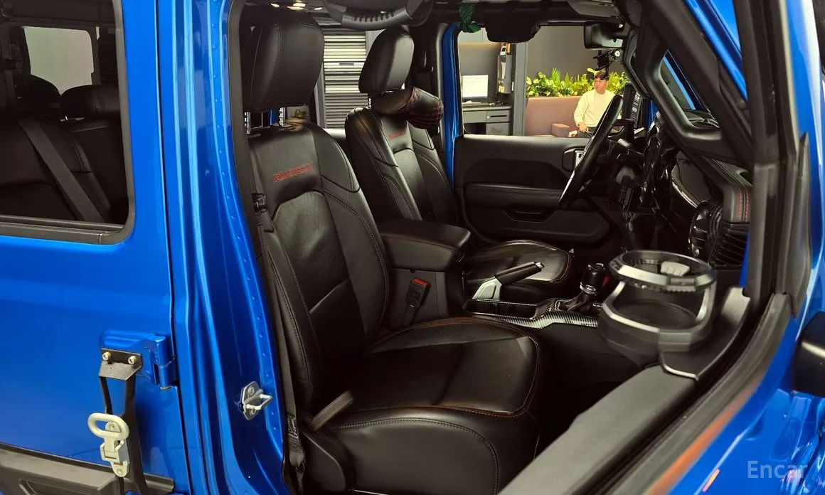 Фото 10 - Jeep Gladiator