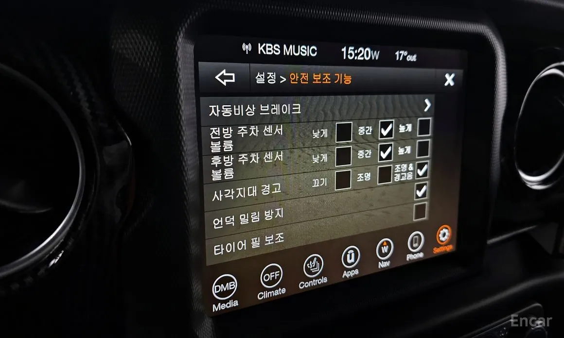 Фото 19 - Jeep Gladiator