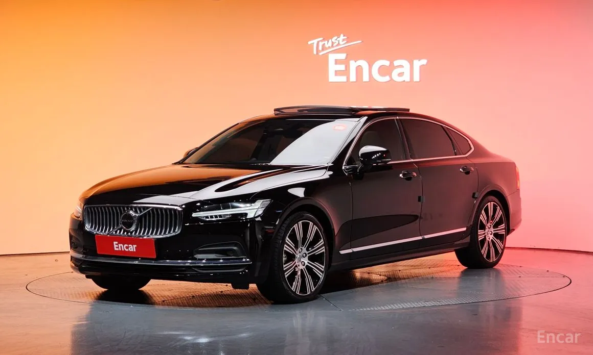 Фото 1 - Volvo S90