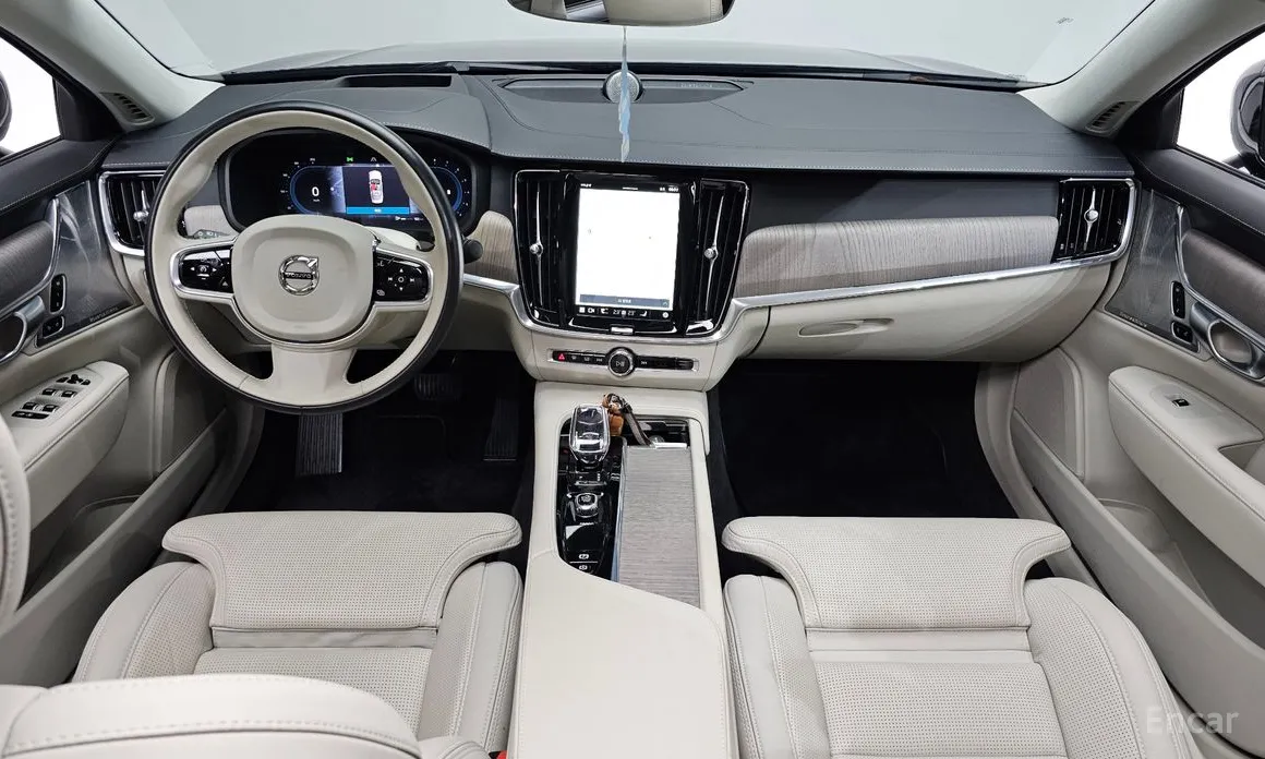 Фото 7 - Volvo S90