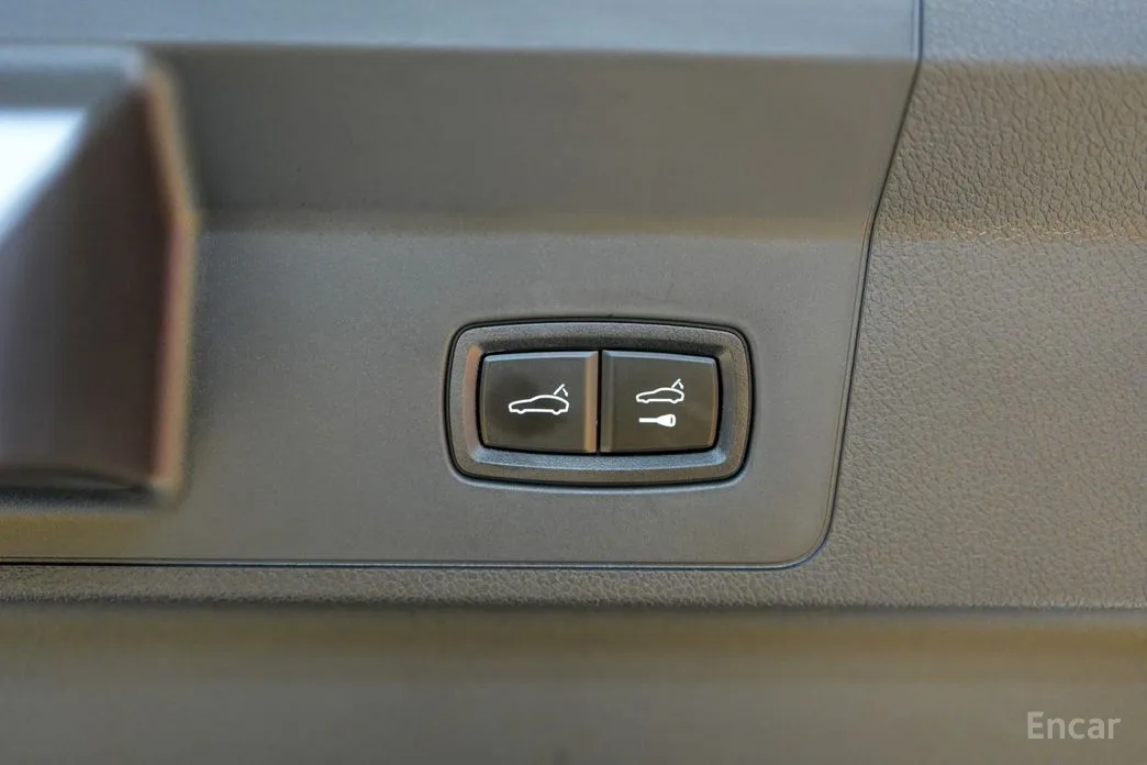 Фото 17 - Porsche Panamera