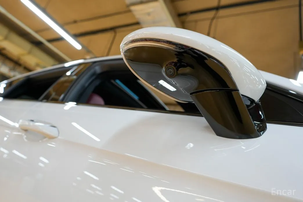 Фото 19 - Porsche Panamera