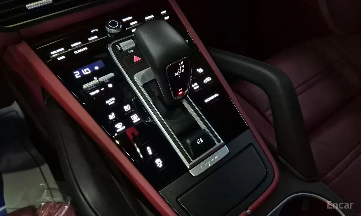 Фото 11 - Porsche Cayenne