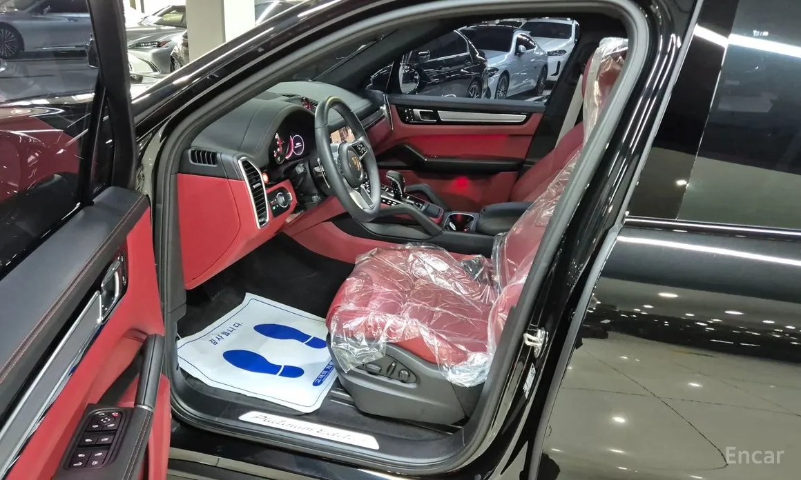 Фото 8 - Porsche Cayenne