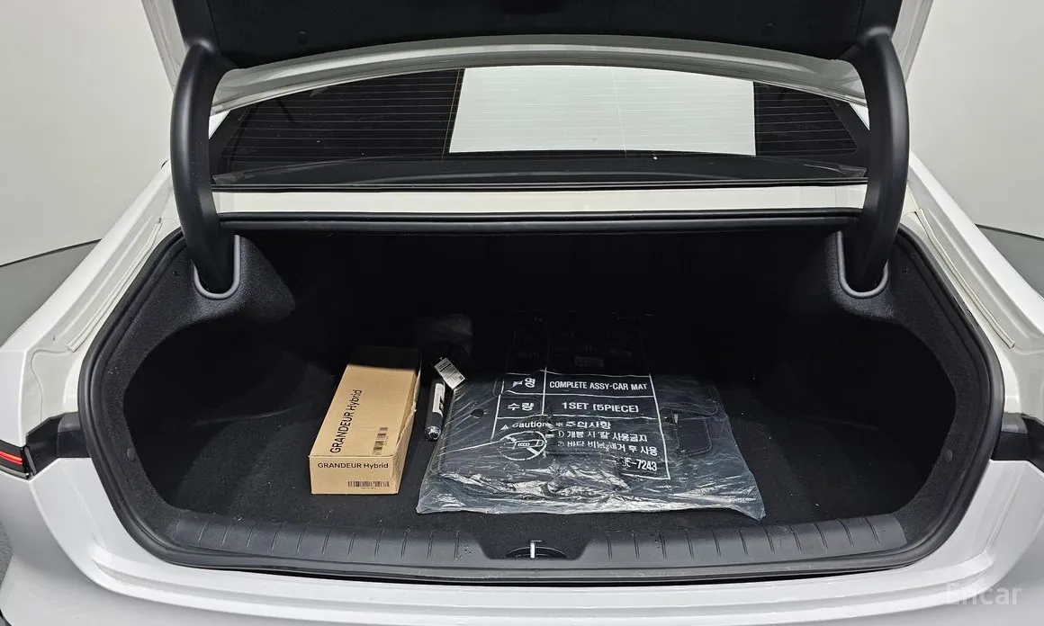 Фото 20 - Hyundai Grandeur