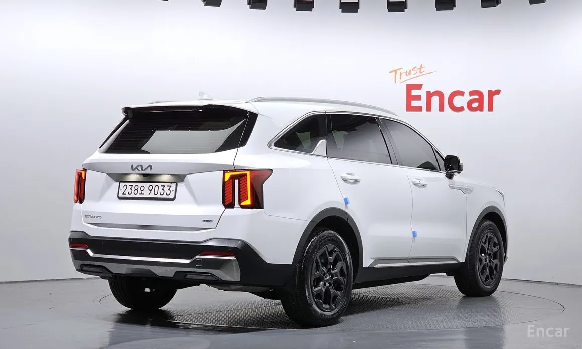 Фото 2 - Kia Sorento