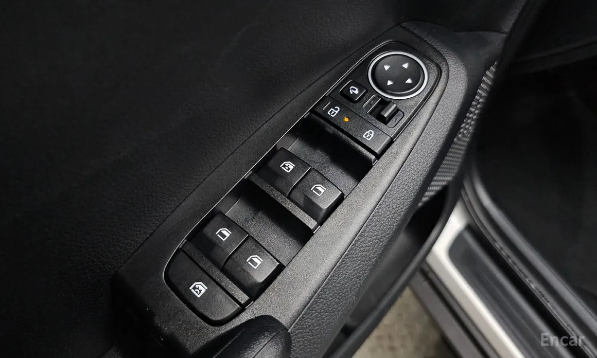 Фото 14 - Kia Seltos