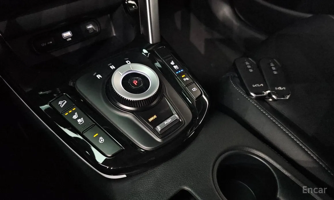 Фото 9 - Kia Seltos