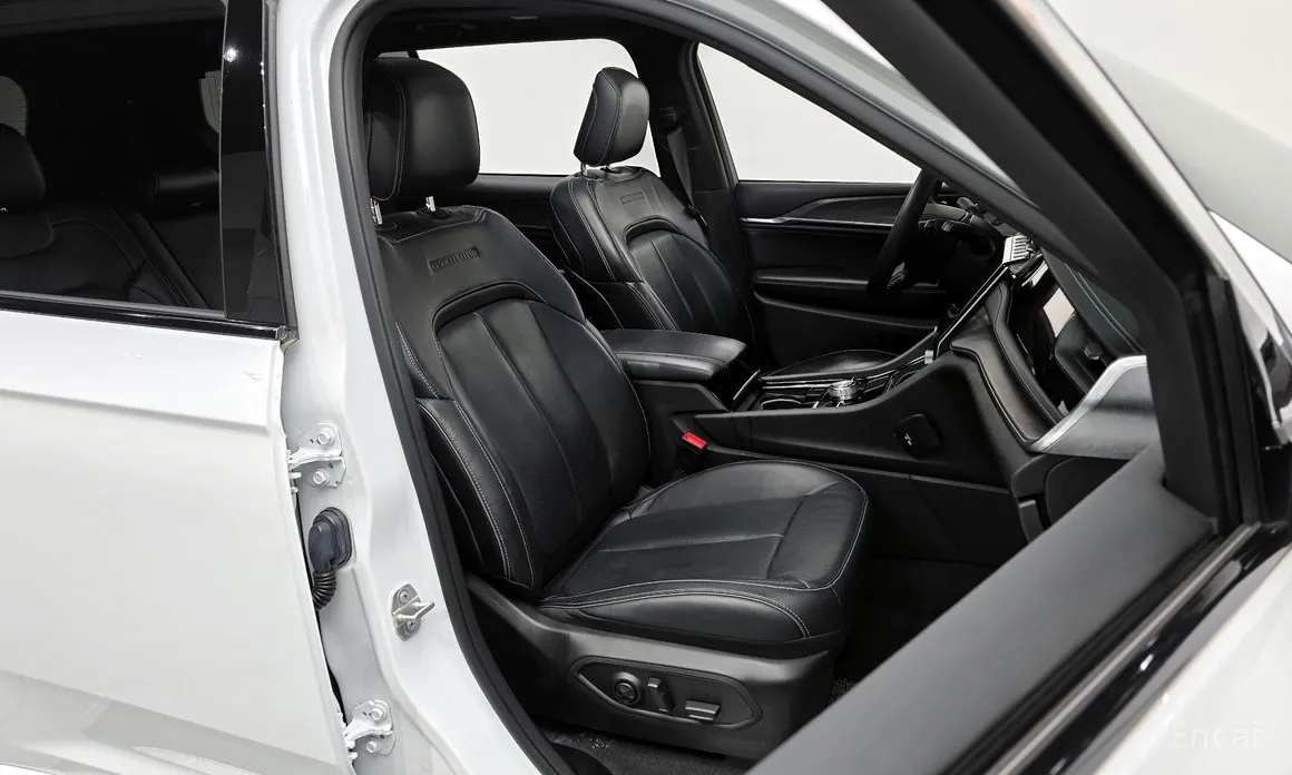 Фото 10 - Jeep Cherokee