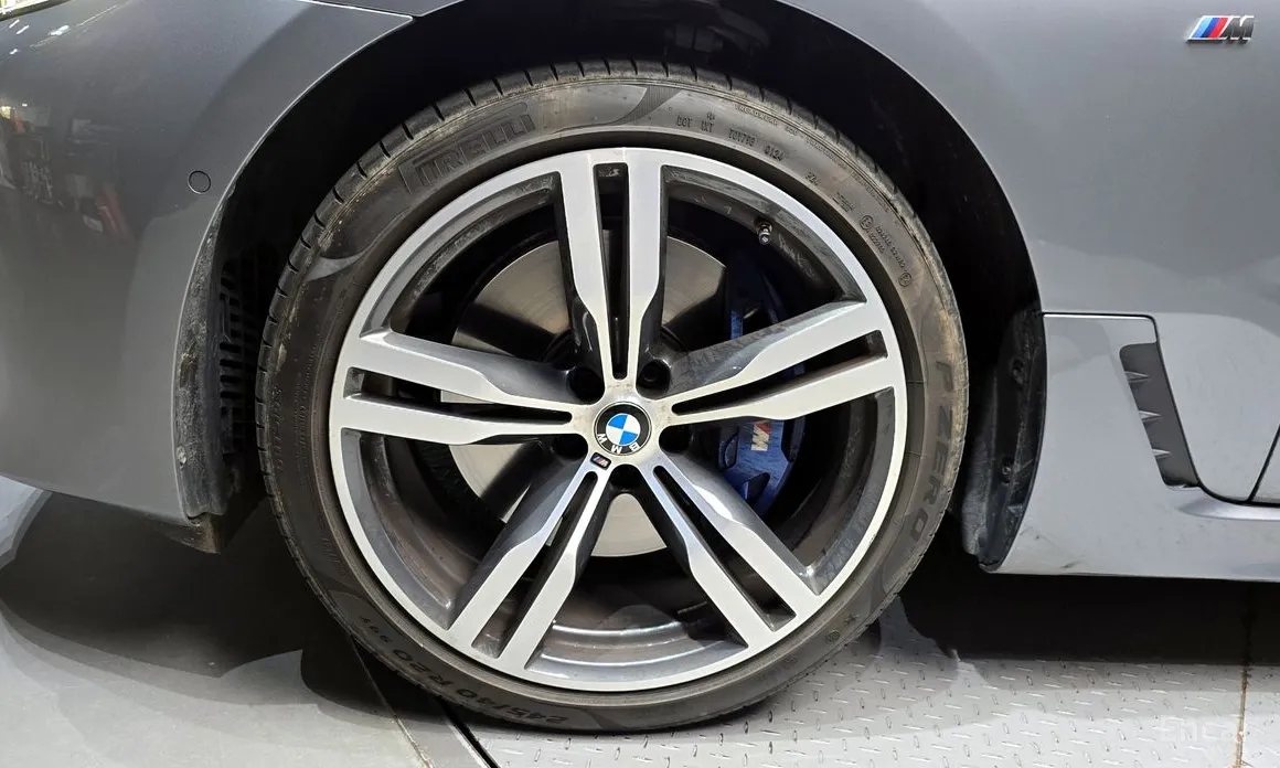 Фото 5 - BMW Gran Turismo