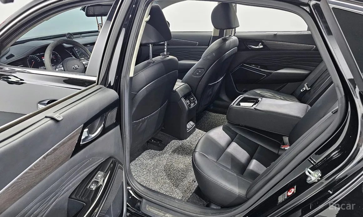 Фото 11 - Kia K7