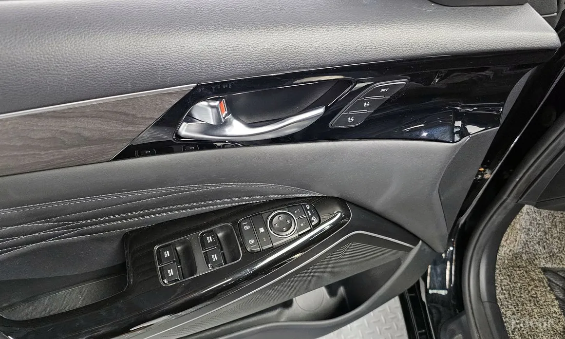 Фото 14 - Kia K7