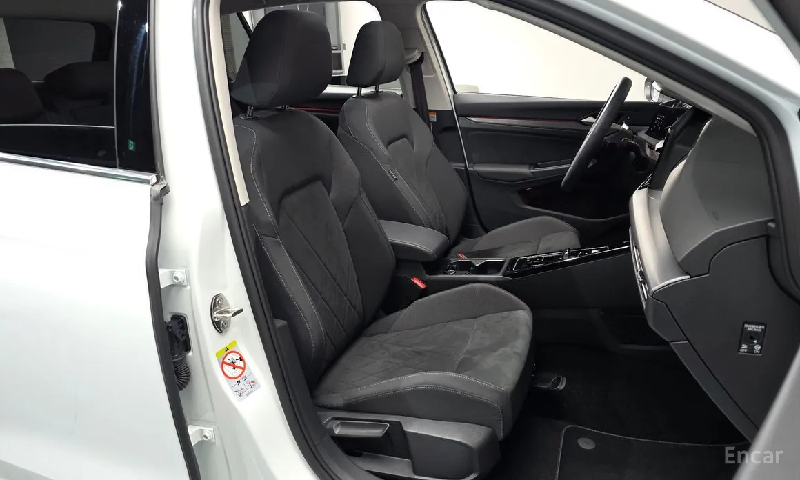 Фото 10 - Volkswagen Golf